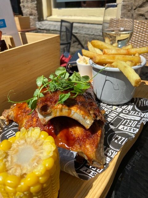 bbq ribs at the crown